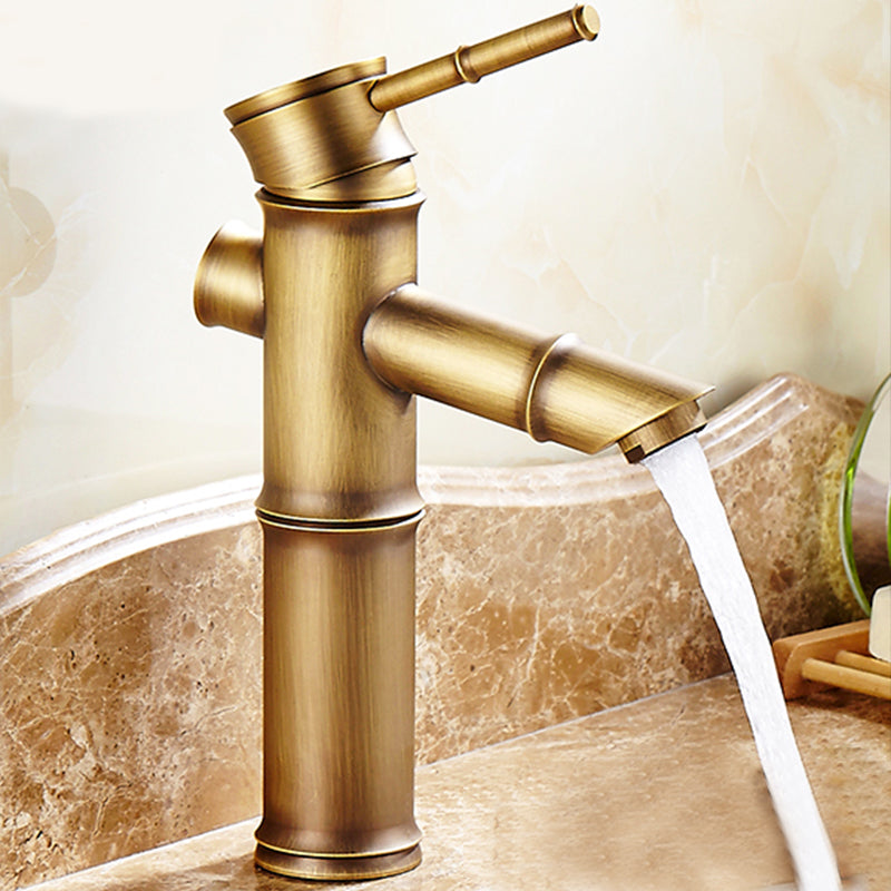 BowLift | Country style single hole basin faucet with a lever handle
