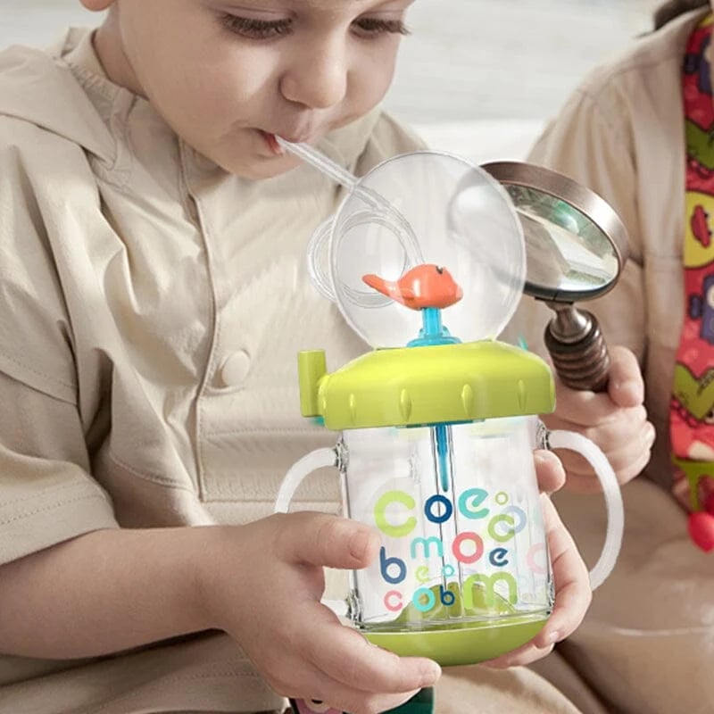 BowLift | BABY DRINKING CUP WITH WHALE SQUIRT