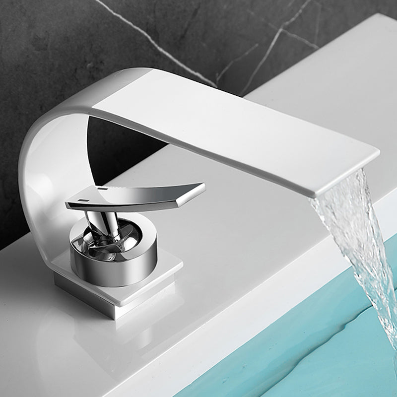 BowLift | Waterfall Spout Widespread Sink Faucet Modern Metal Widespread Sink Faucet