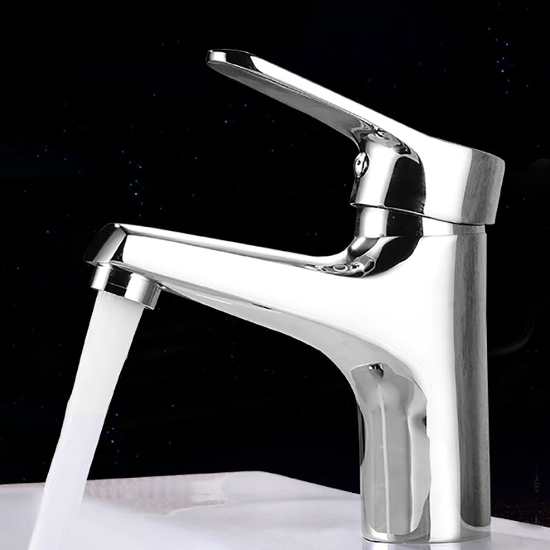 BowLift | Modern Brass Bathroom Sink Faucet Round Lever Handles Sink Faucet