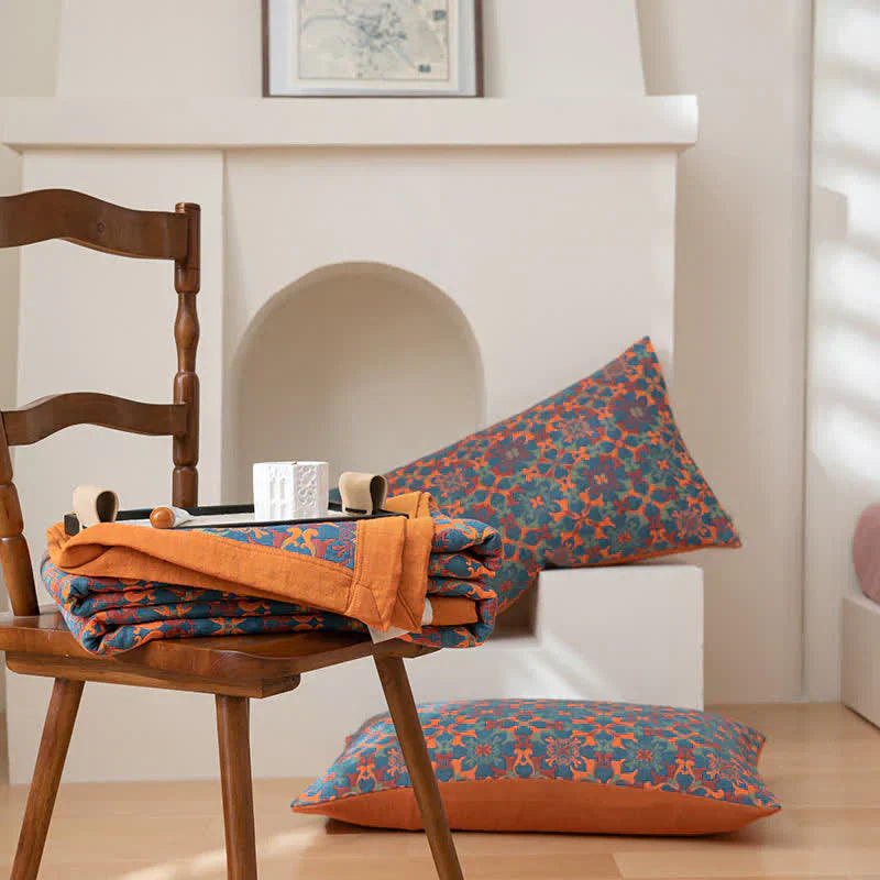 BowLift | & Blue Pattern Six-layer Cotton Quilt - TerraLoom