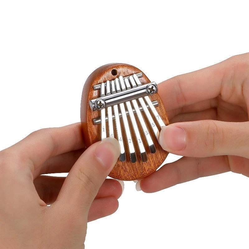 BowLift | Mini Thumb Piano