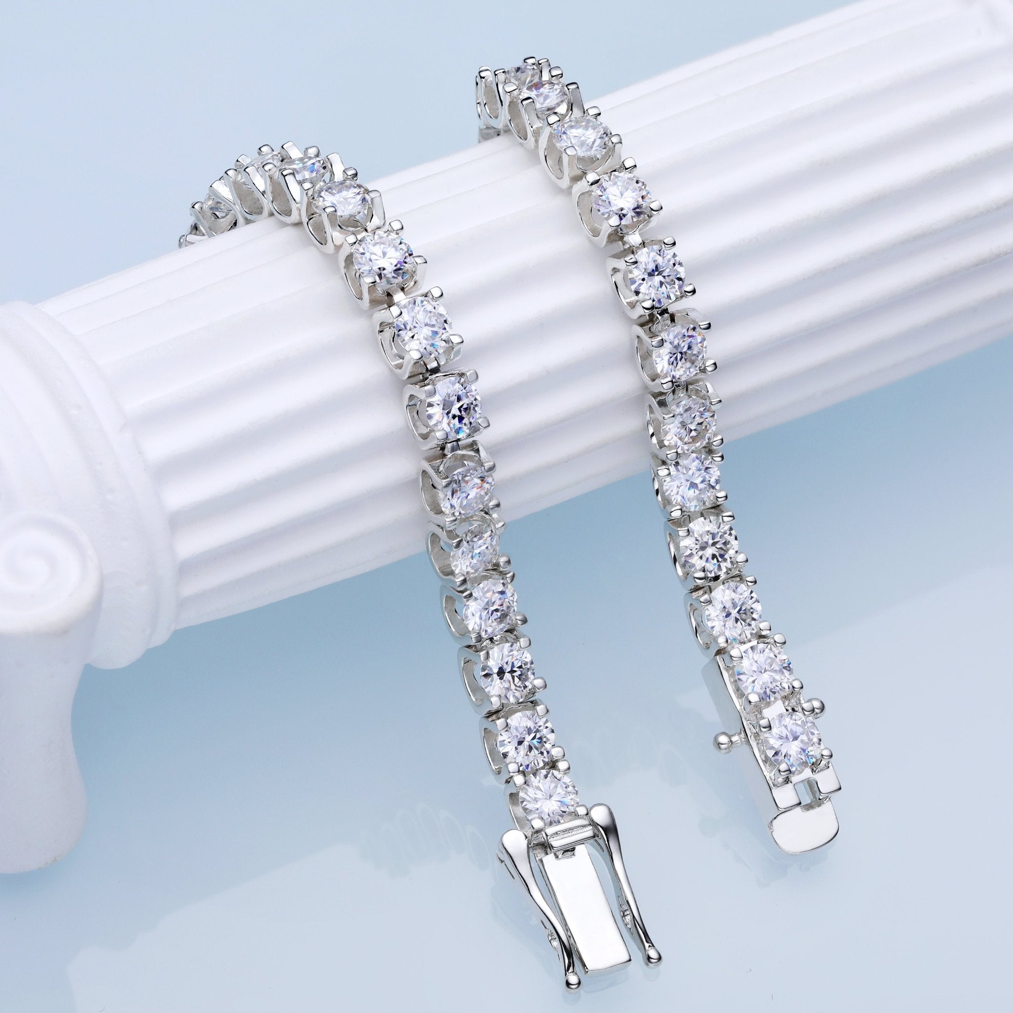 BowLift | DazzleCharm Timeless Sparkle Style