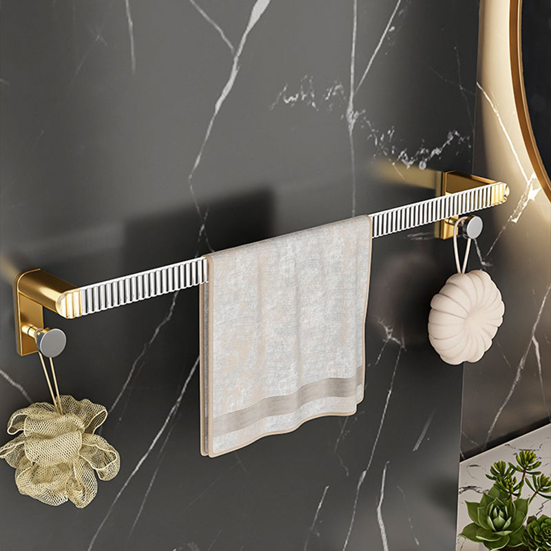 BowLift | Metal and Acrylic Bathroom Accessory Set Transparent Bathroom Accessories