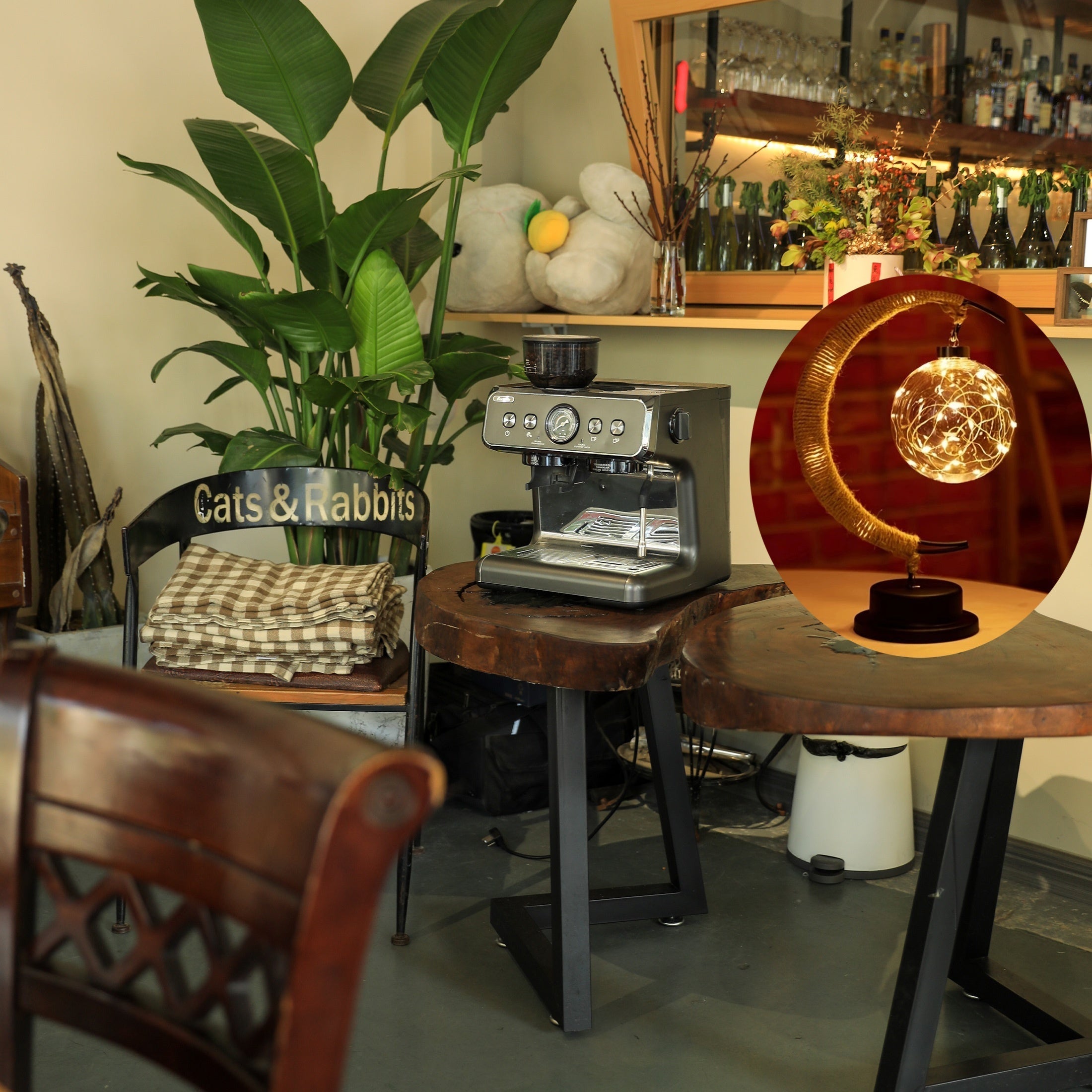 MoonGlow Lamp - Stylish Wrought Iron LED Table Lamp Bowlift