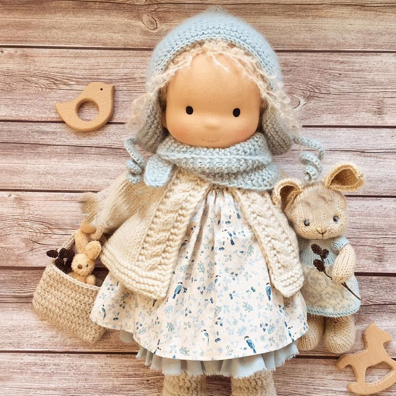 BowLift | Handcrafted Waldorf doll