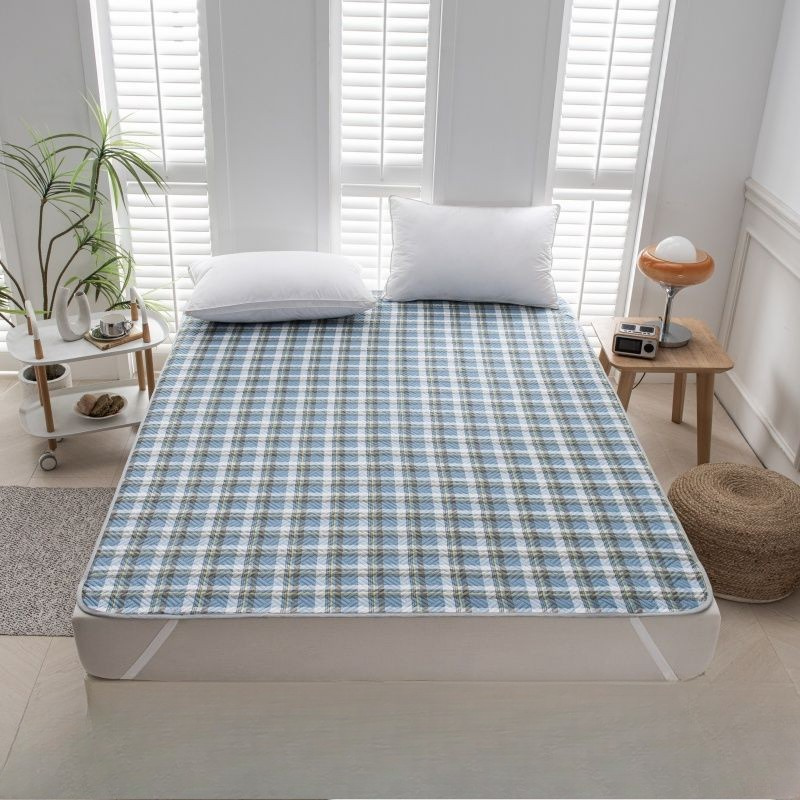 BowLift | Dog Cooling Mat Indoor Outdoor Bed Pad