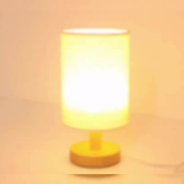 WoodGlow – Adjustable LED Table Lamp with USB Bowlift