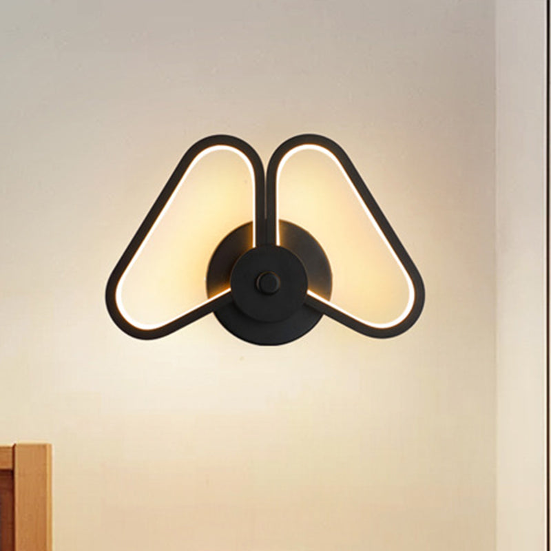 BowLift | Metallic Double Triangle Scone Light Simplicity White/Black LED Wall Light Idea in White/Warm Light
