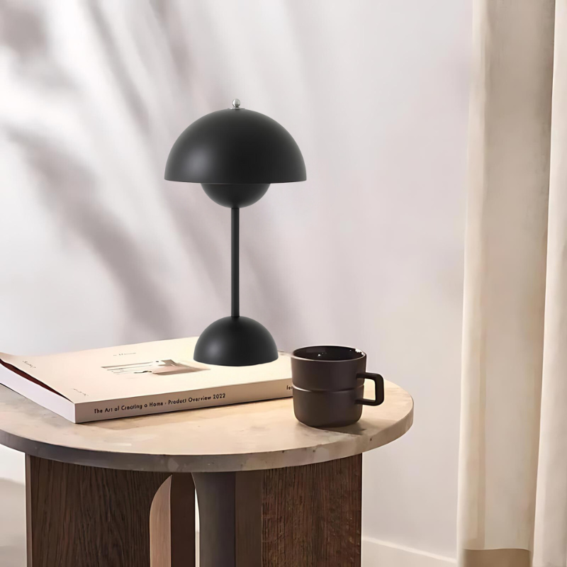 BowLift | Modern table lamp in mushroom design with touch control