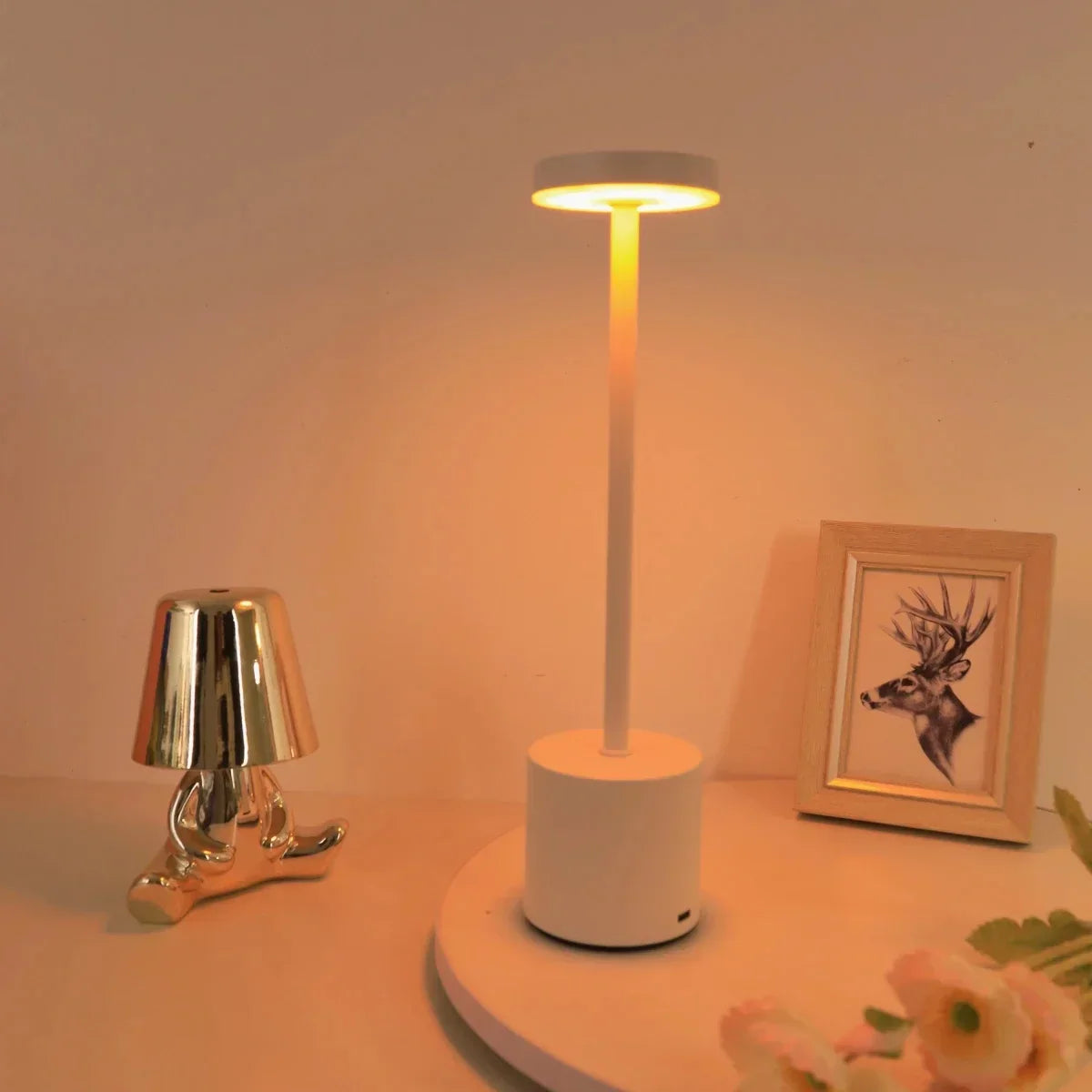 BowLift | Battery Nightstand Lamp Touch