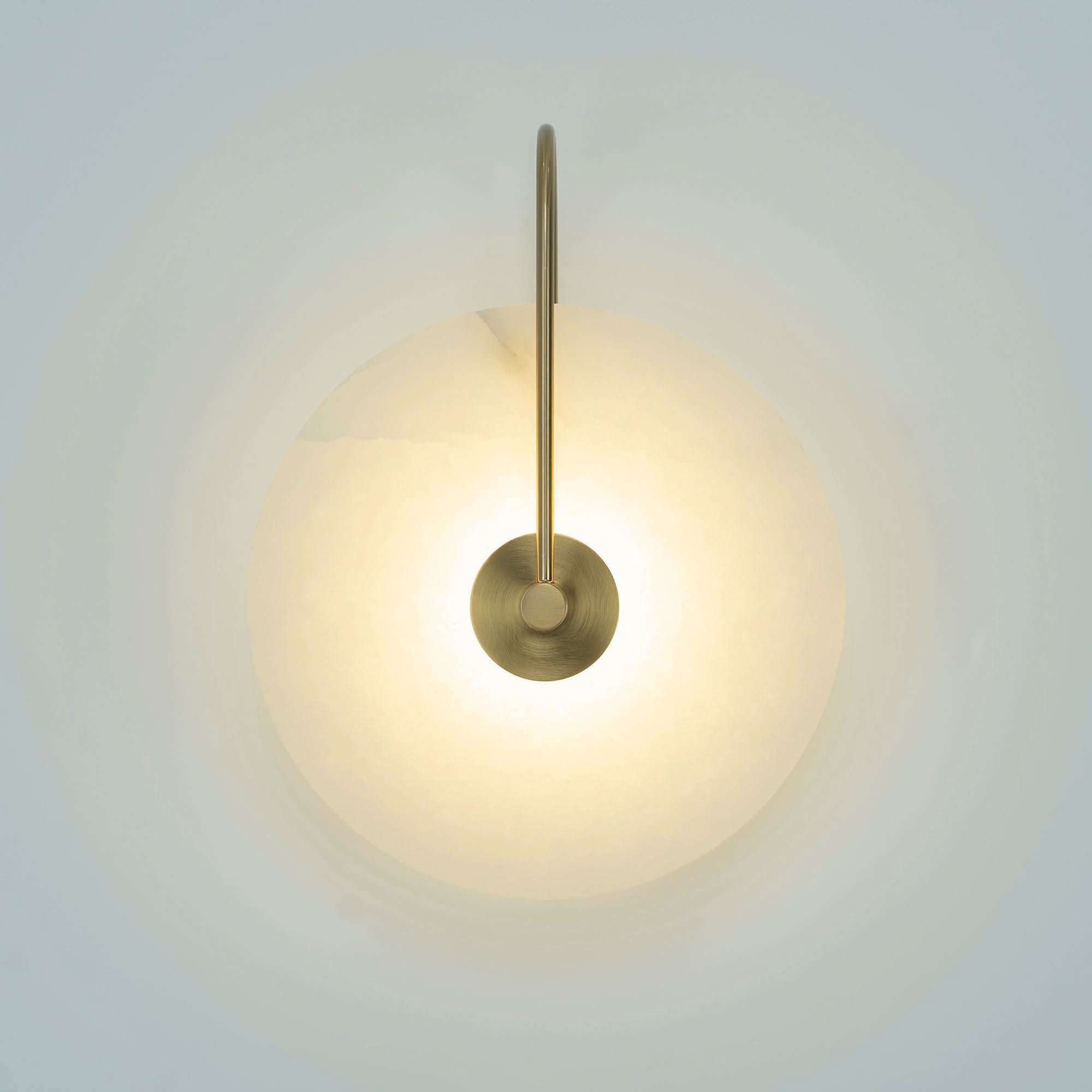 BowLift | Alabaster LED Wall Lamp – Modern Ambient Lighting