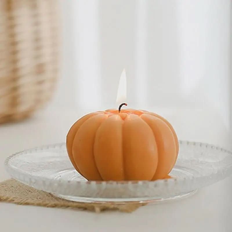 BowLift | Handmade Scented Candle in Pumpkin Shape