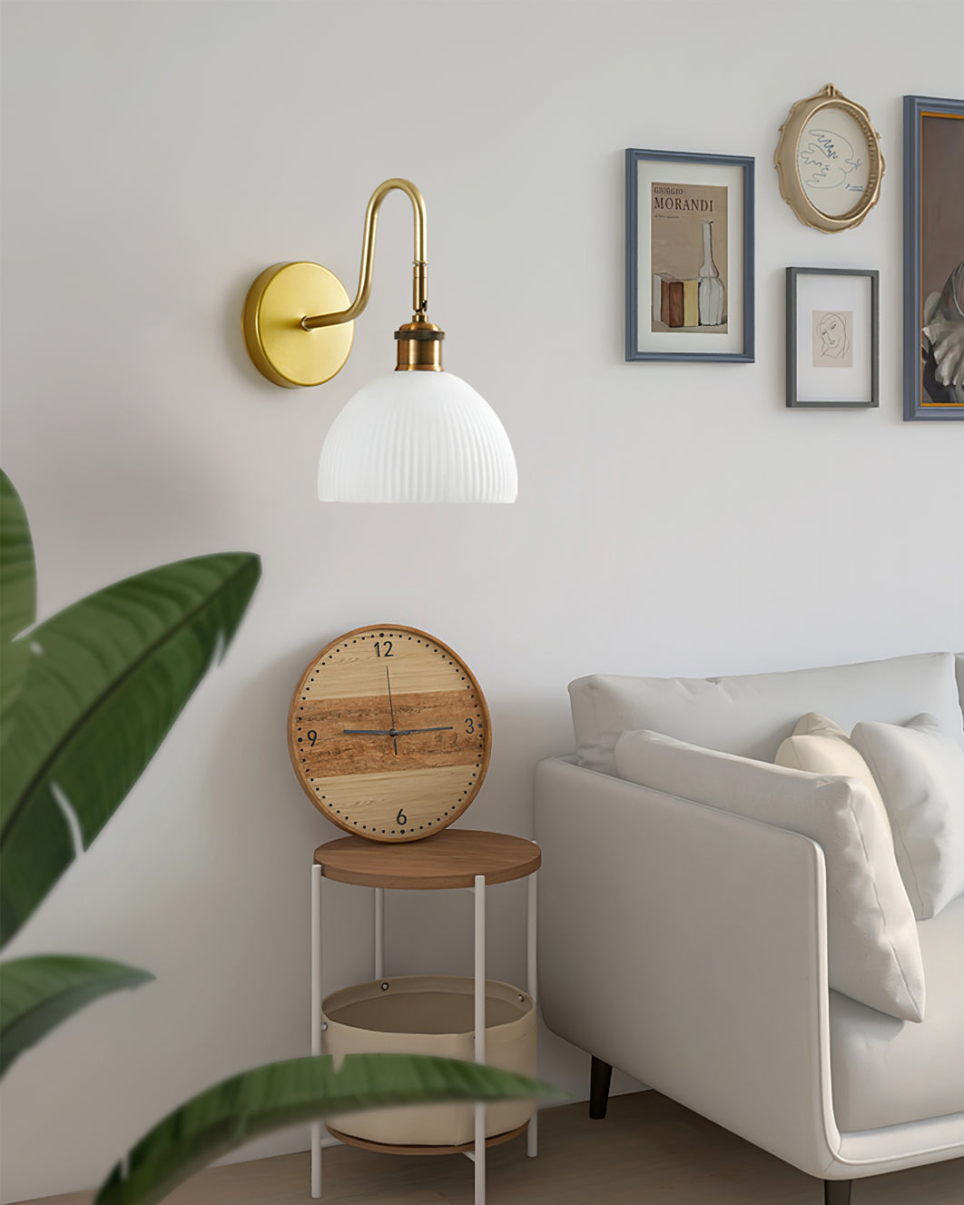 BowLift | HeritageBeam – Classic Wall Lamp with Luxe Elegance