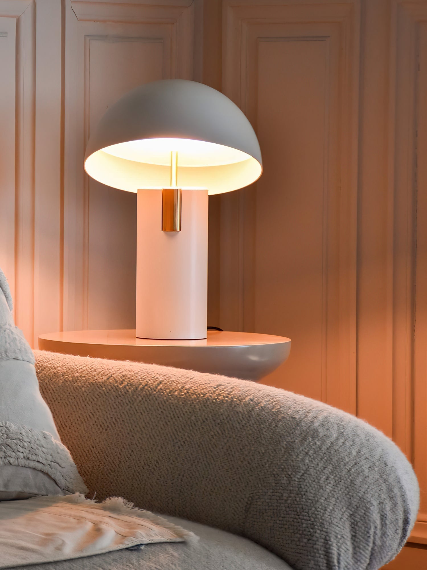 BowLift | Table Lamp - RetroWave - Minimalist & Adjustable Design - Chic Modern Elegance