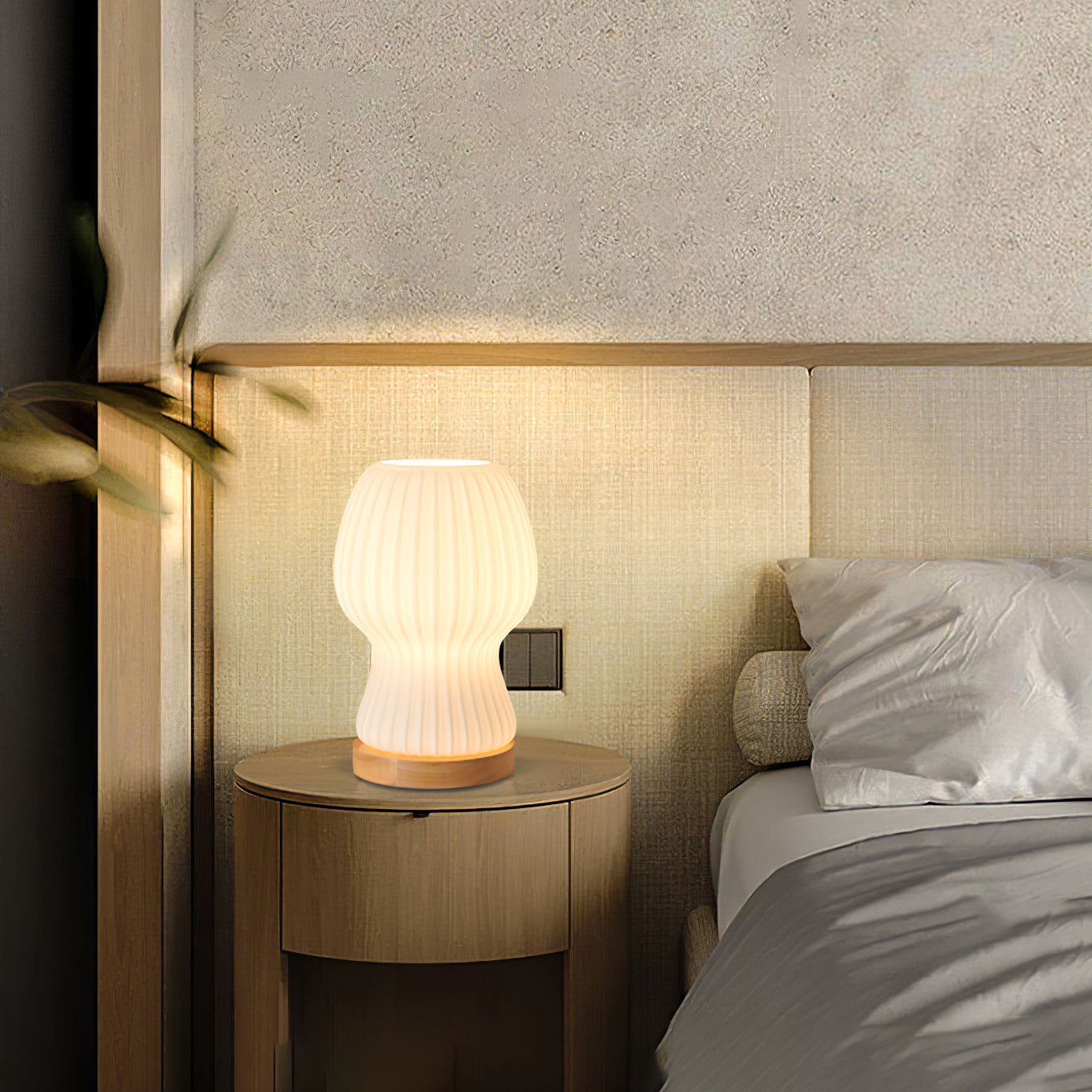 BowLift | GlowBeam – Folded Glass Table Lamp with Wooden Accent