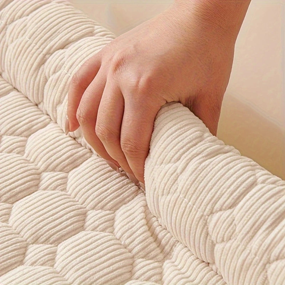 BowLift | Canine Non-Slip Bolster Pet Quilted Bed