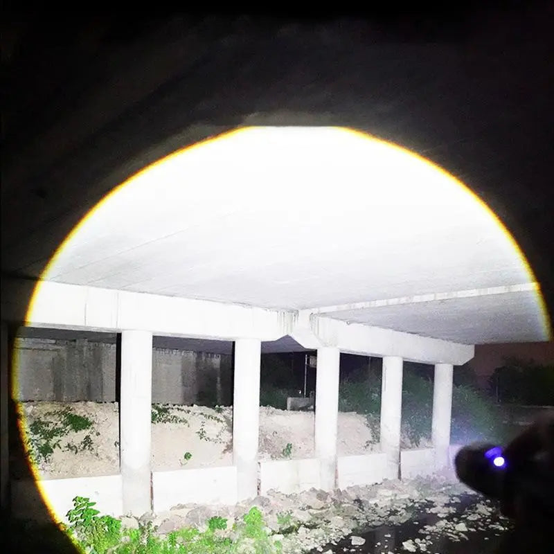 BowLift | The ultimate survival flashlight