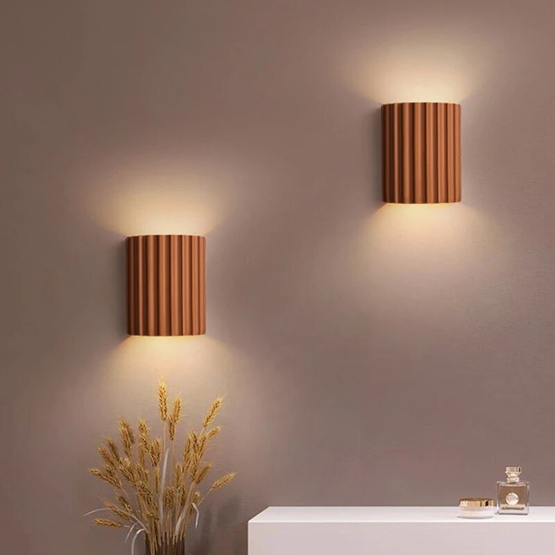 BowLift | WarmthAura | Wall lamp made of resin for a warm atmosphere