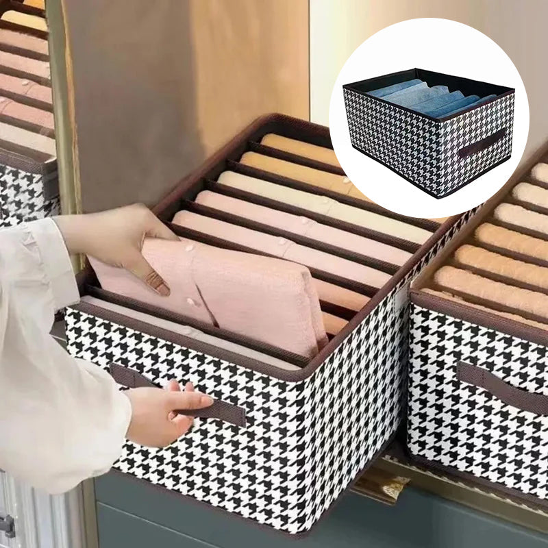 BowLift | Foldable Jeans Organizer for the Wardrobe