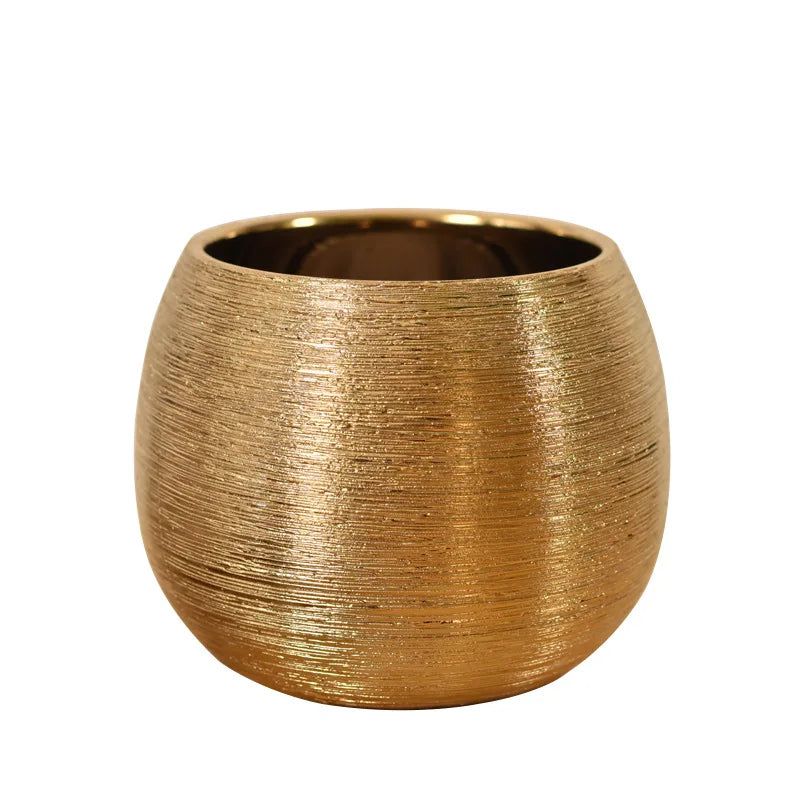 BowLift | Gold-coated flower pot