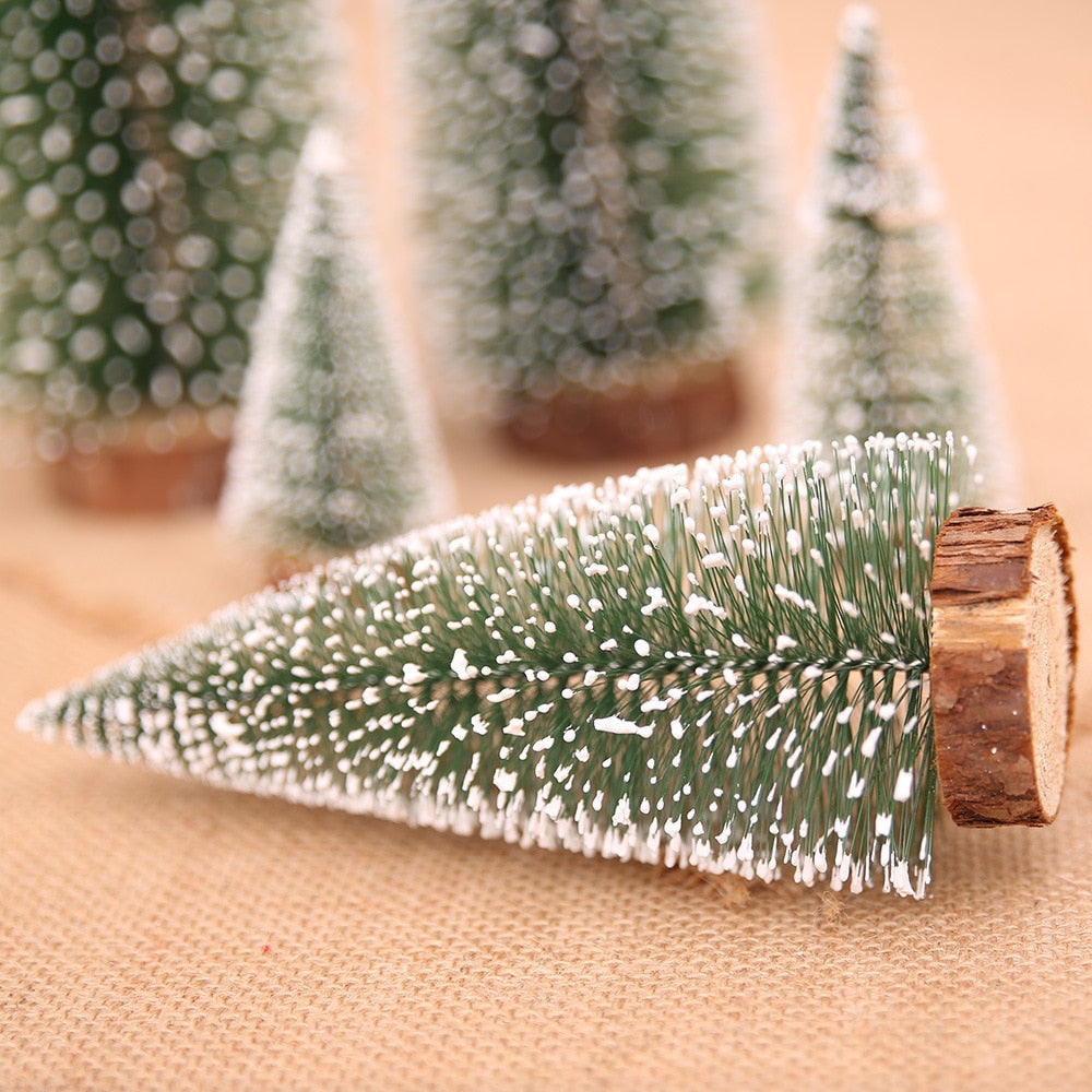BowLift | Holiday Cheer Mini Pine Tree Decor