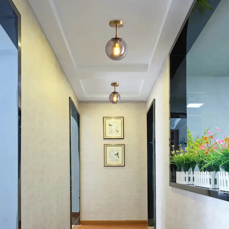 BowLift | Elegant ball ceiling lamp with LED bulb for your chic space