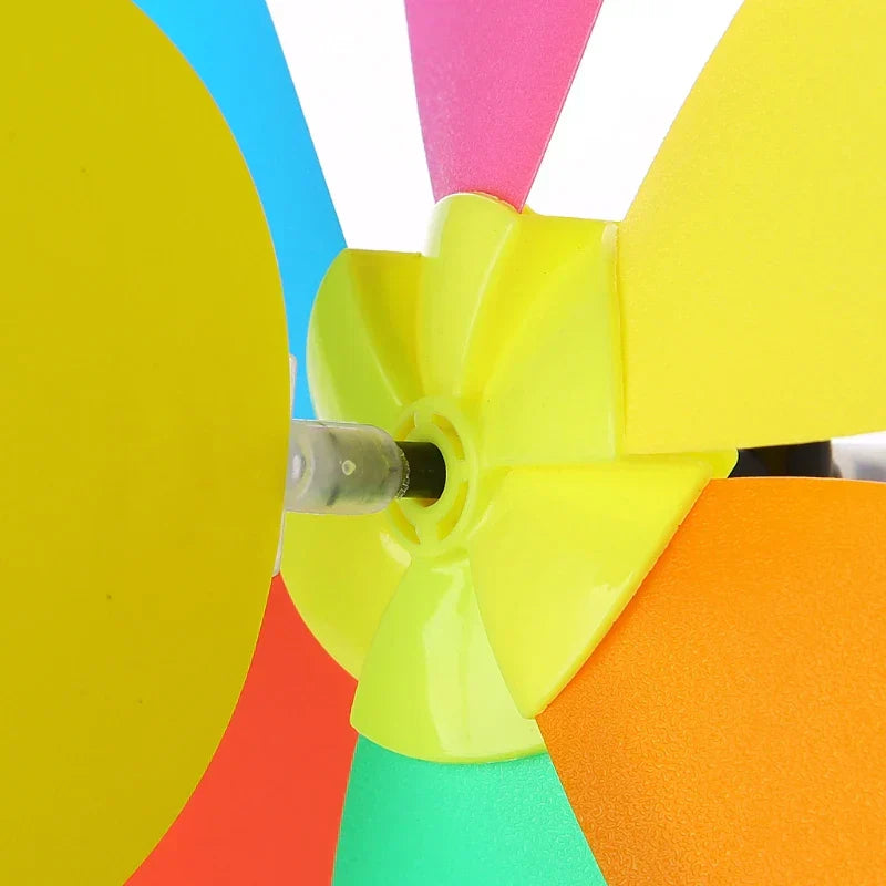 BowLift | BuzzWind Wind Turbine | Bee Shape | 3D Design & Automatically Rotating | Weatherproof & Portable