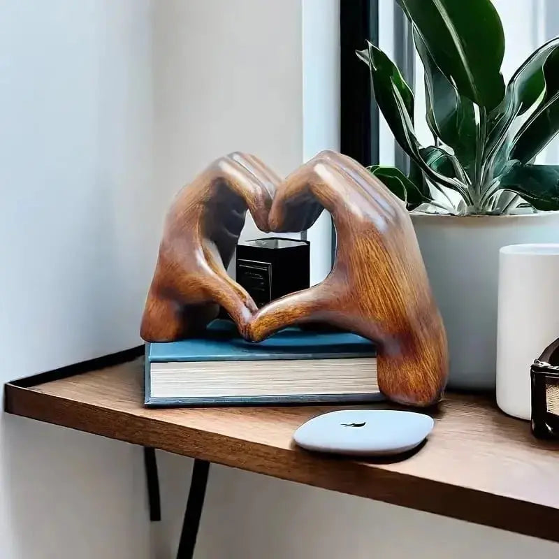 BowLift | Handcrafted heart sculpture with modern wood grain