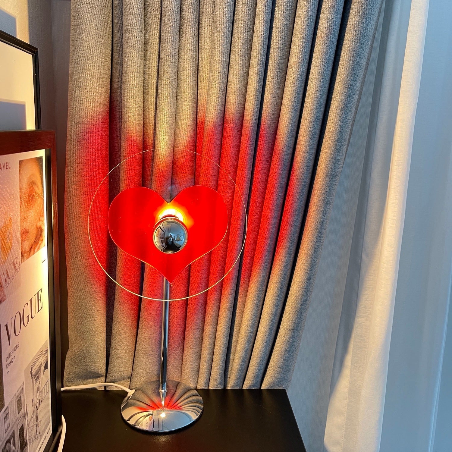 BowLift | LoveGlow – Elegant Table Lamp with Rechargeable LED