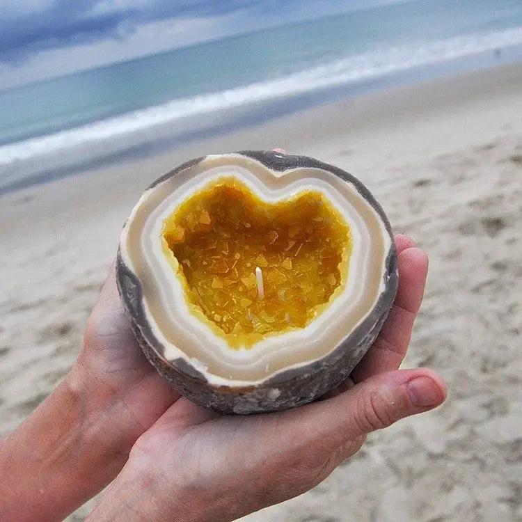 BowLift | Healing Energy Crystal Candle for Relaxation and Positive Energy