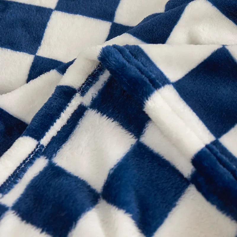 BowLift | Trendy Chessboard Blanket