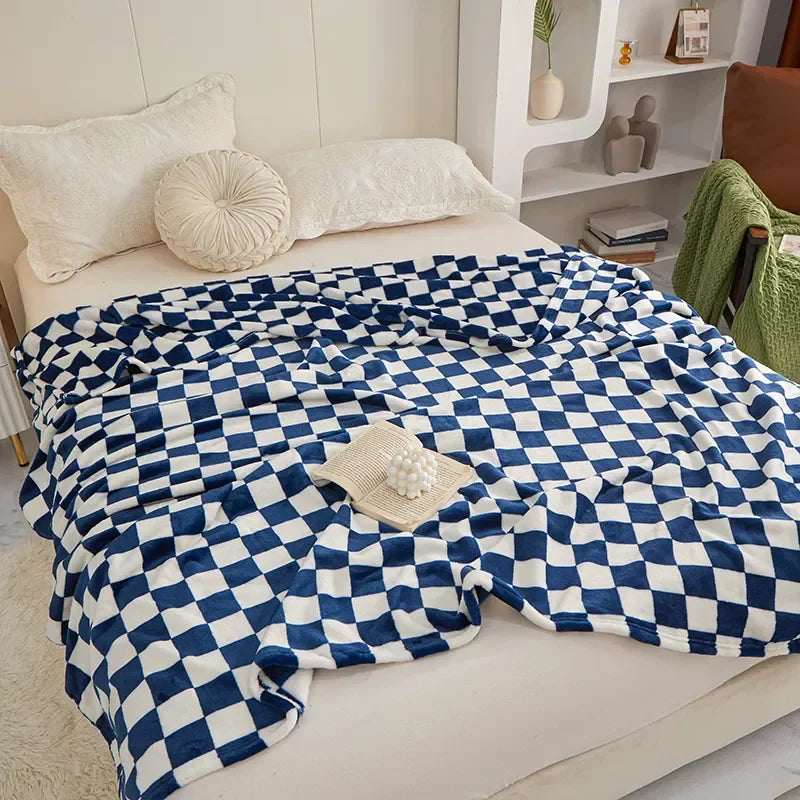 BowLift | Trendy Chessboard Blanket