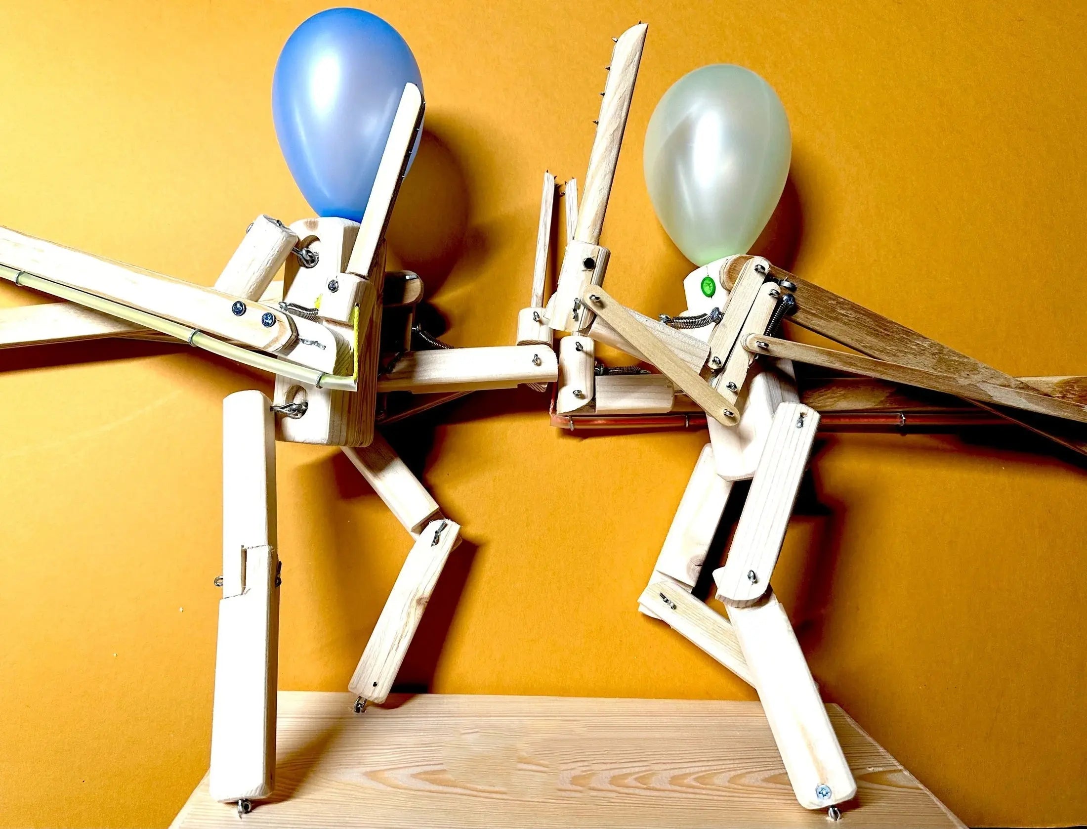 BowLift | Interactive Wood Balloon Battle Game