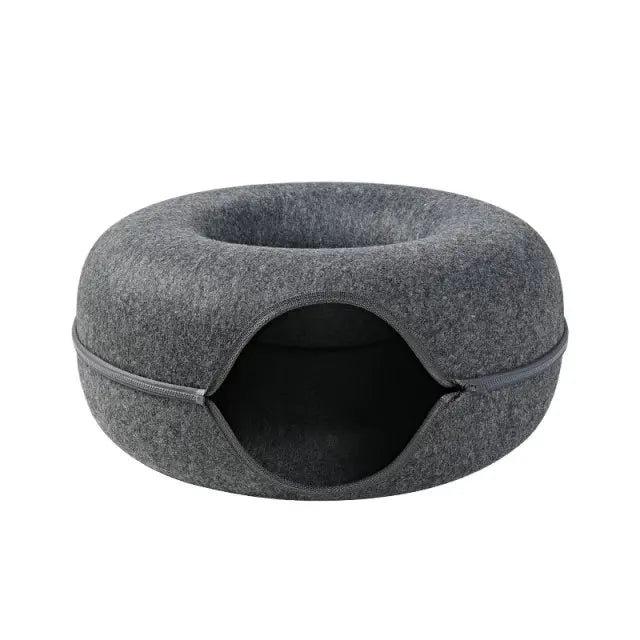 BowLift | Cat tunnel bed made of wool felt – Play and retreat space