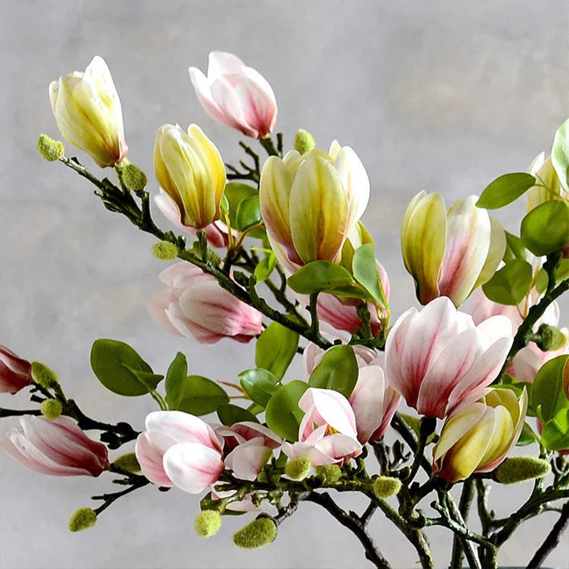 BowLift | Lifelike artificial magnolia branches