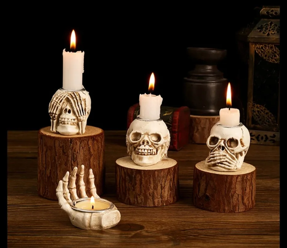 BowLift | GothicGlow 3pc Halloween Skull Candle Holder Set