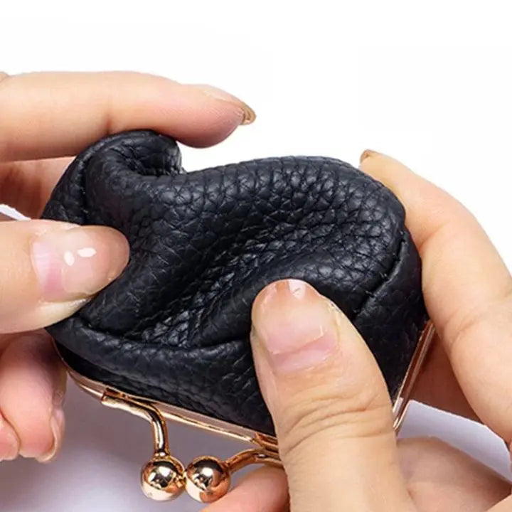 BowLift | Mini Jewelry Box Made of Leather – Compact, Elegant & Travel-Friendly