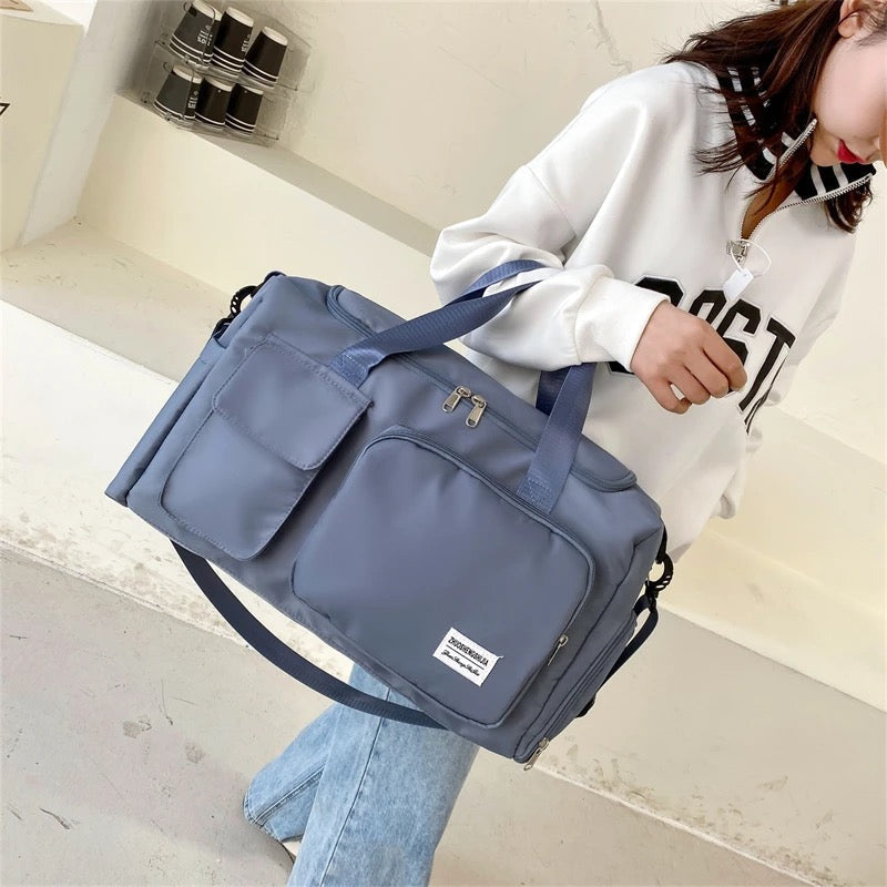 BowLift | Multi-Pocket Travel Bag, Sports and Gym Duffle with Separate Shoe Compartment