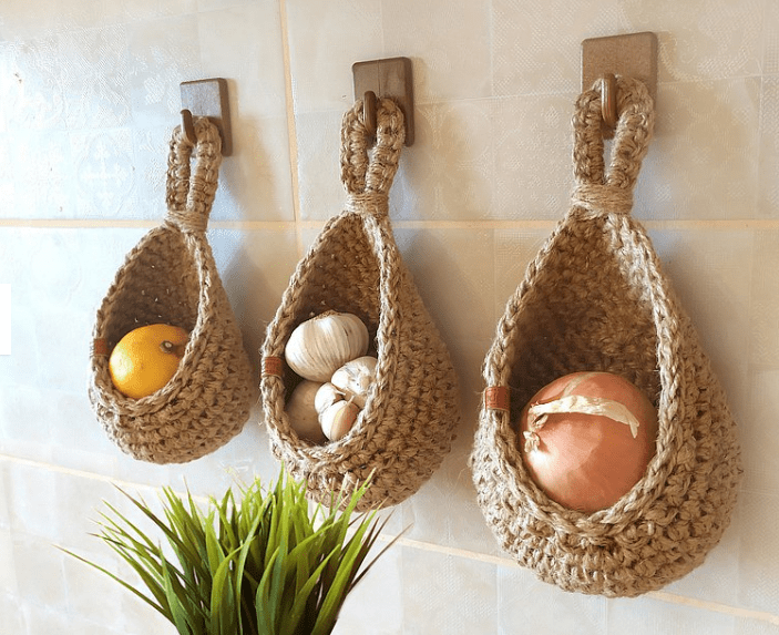 BowLift | Hanging jute basket for storage in the kitchen