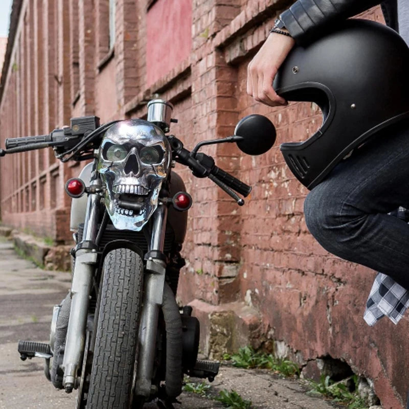 BowLift | Energy-saving LED spotlight with retro skull design