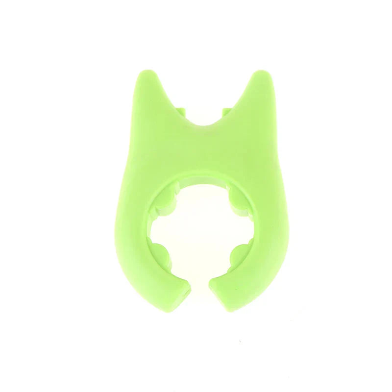 BowLift | Magic Mount Punch-Free Spatula Holder
