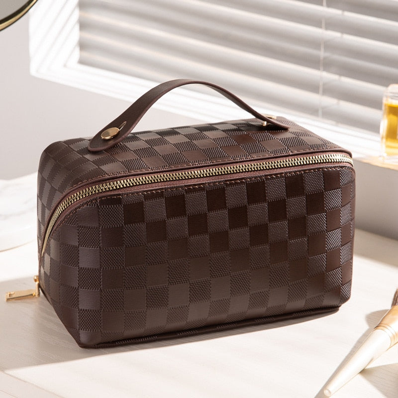 BowLift | Luxury Checkered Make-up Cosmetic Bag