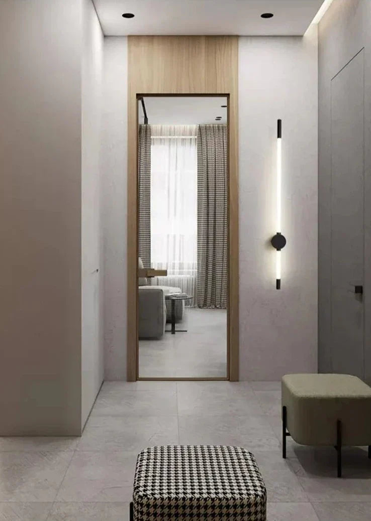 BowLift | AstraBeam – Vertical LED Wall Lamp for Modern Interiors