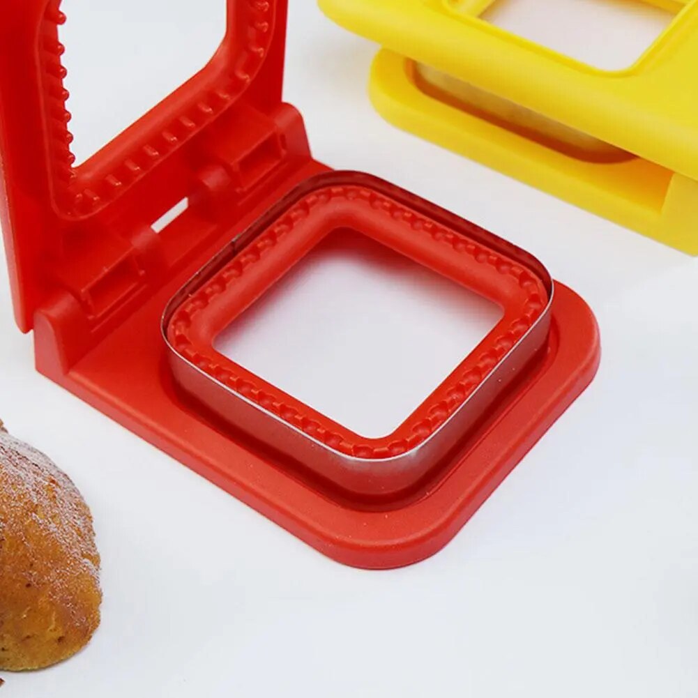 BowLift | Kids Dream Square Sandwich Cutter