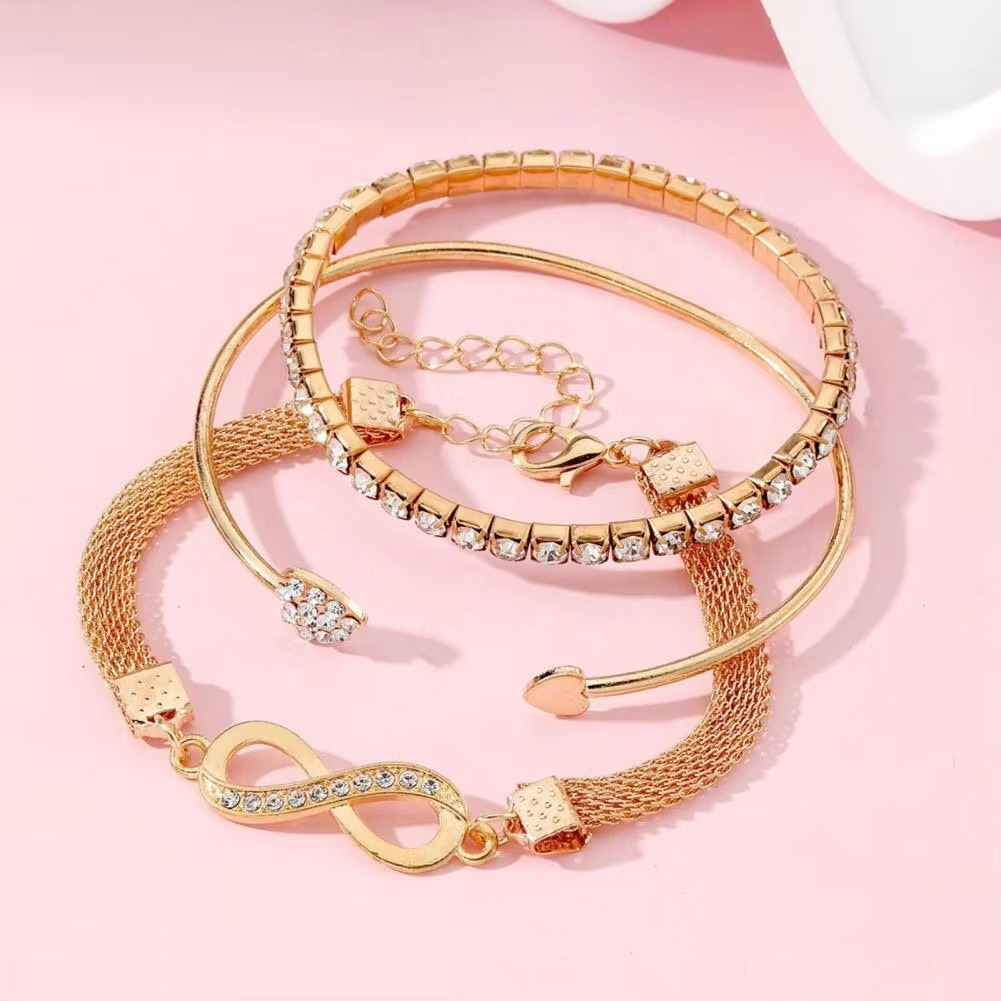 BowLift | Elegant Rhinestone Heart & Infinity Bracelet Set for Women - 3 Pieces