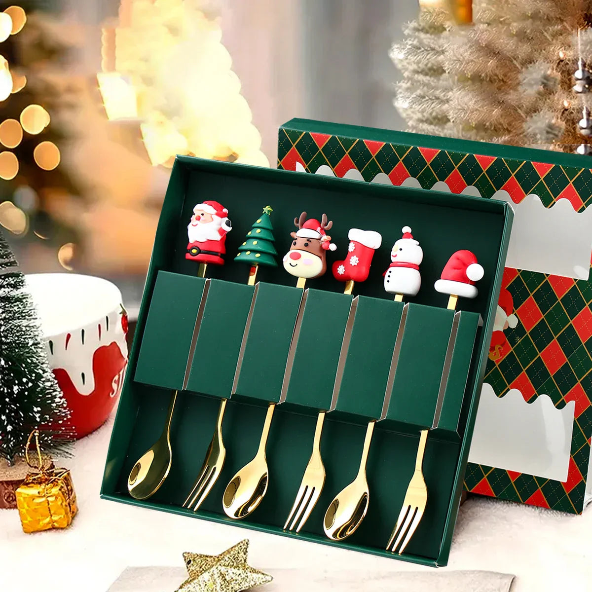 BowLift | GoldParty Christmas Cutlery Set – Luxury Gold Spoon and Fork with Santa Claus Design