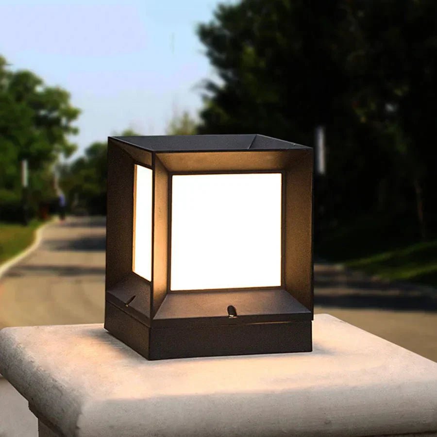 BowLift | Modern LED outdoor floor lamp for driveways, gates, and garden paths