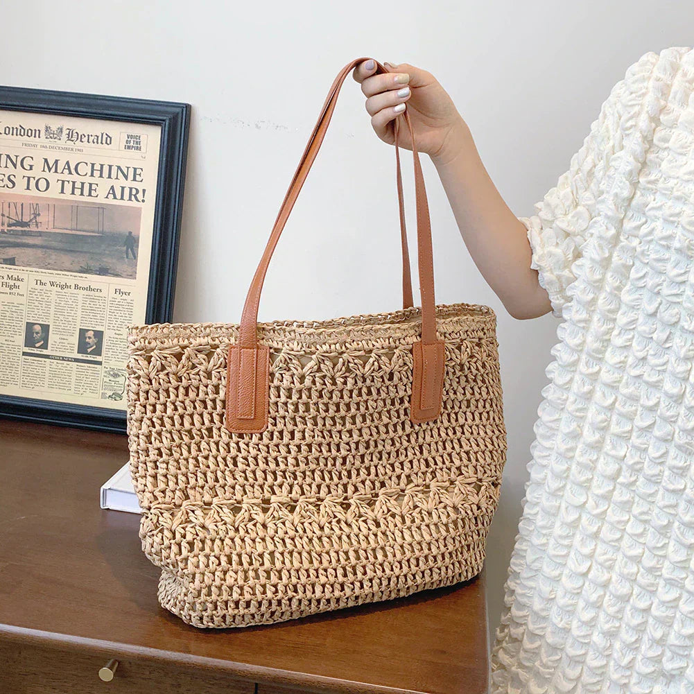 BowLift | Genevieve | Chic Straw Tote Bag with Genuine Leather Straps – Elegant Summer Handbag