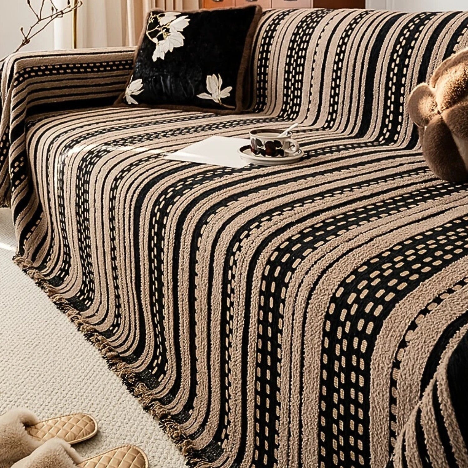 BowLift | Sahara Style Plush Boho Sofa Cover Blanket